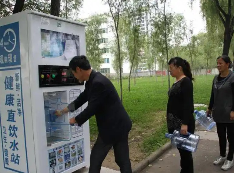 健康生活从喝水开始！这些喝水的学问你知道吗？