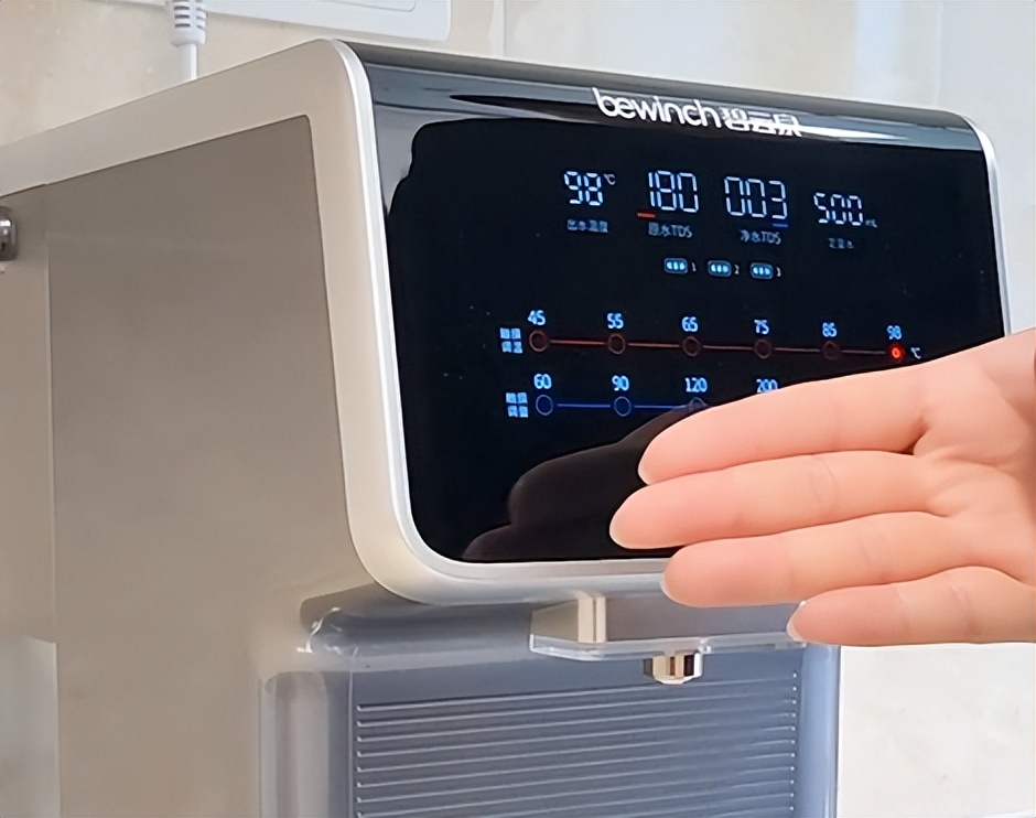 净水器怎么选？这些套路要明白，深度剖析看完这几点再买也不迟 原创2022-07-20 17:18·哲北大叔