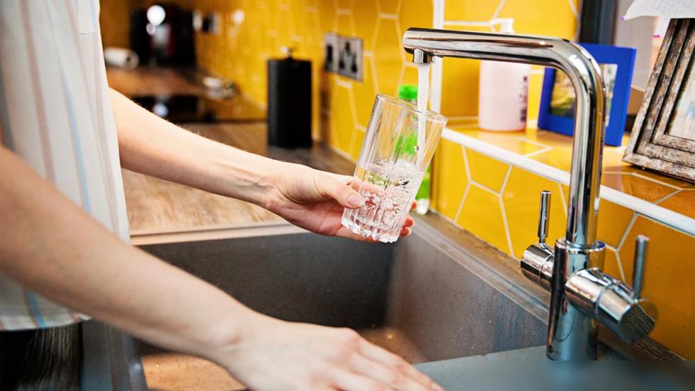 中国净水市场新趋势解析：健康、智能与个性化 