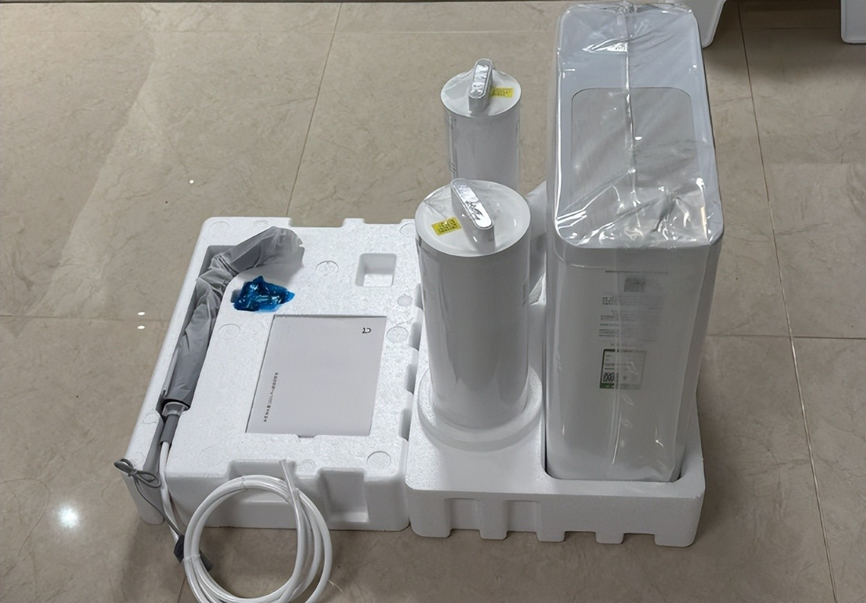 家用净水器什么牌子好？避坑指南：怎么选长效净水更省钱！