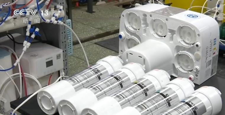 人民热评：为何骗术低级的“净水器局”会屡屡成功？