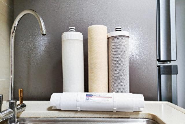 净水机滤芯别再每年换了！被坑了很久，才找到正确“依据”