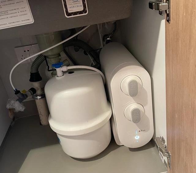 中国净水设备网——为何有人把净水器换成社区纯净水？原因很“扎心”！不吐不快