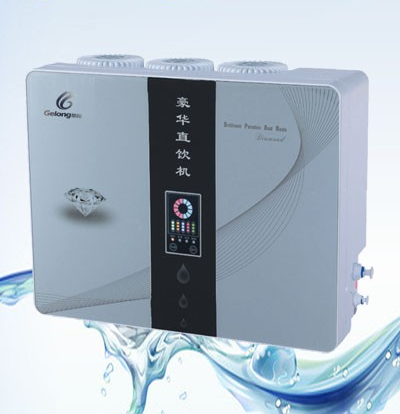 中国净水设备网——反渗透净水器的未来，无桶大流量成主流